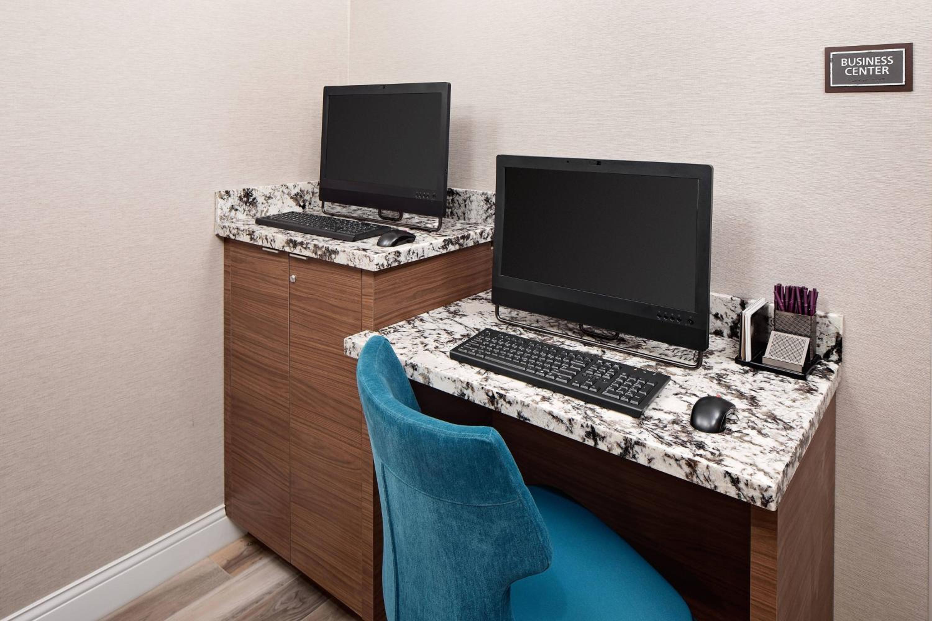 Residence Inn by Marriott Tysons - Property Image 8