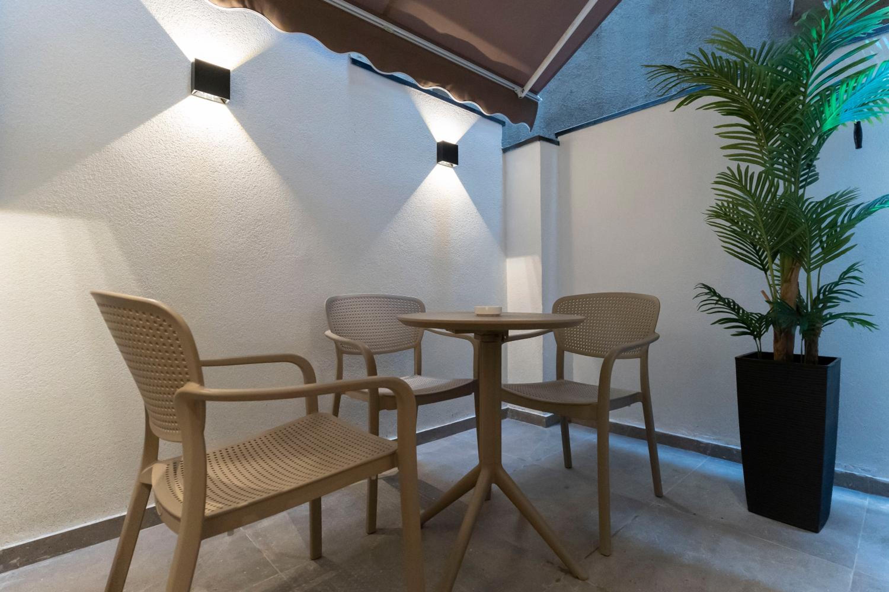 Olive Apartments