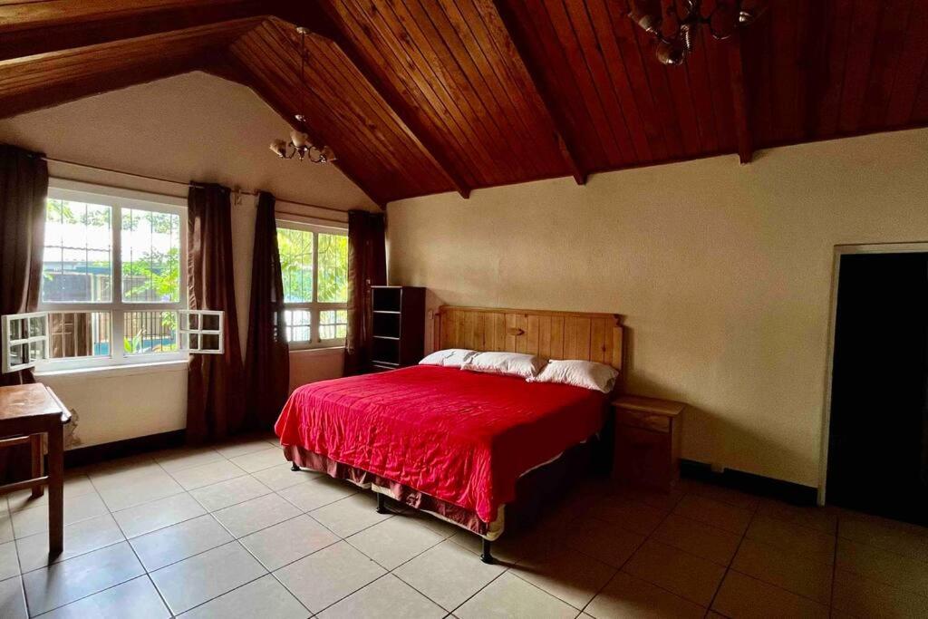 Casa I’x (Jaguar)