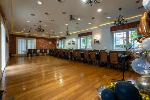 meeting & event spaces