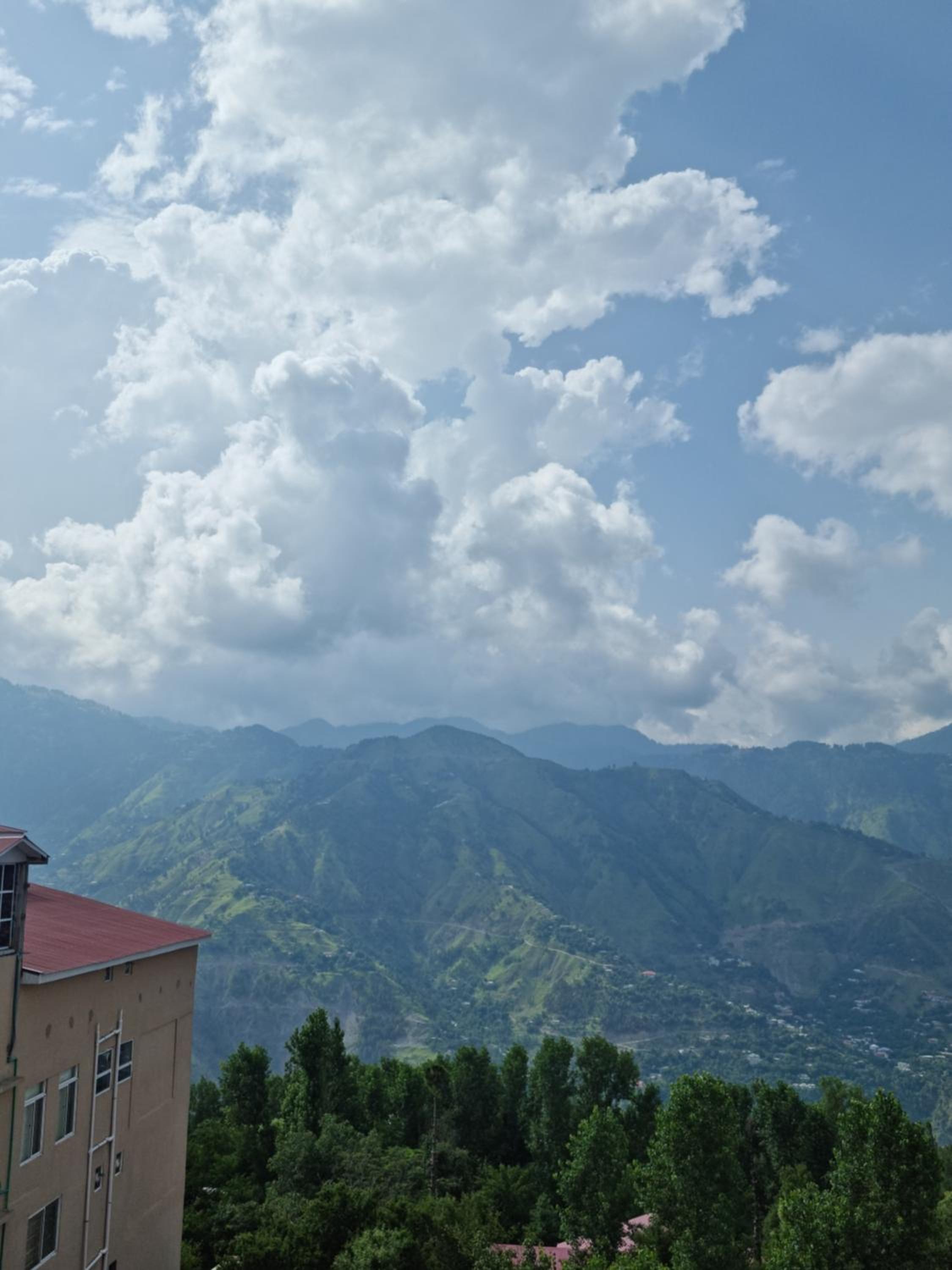 SK Lounges Bhurban view 3