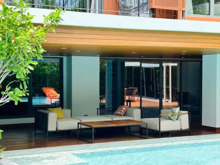 Tierra Residences
