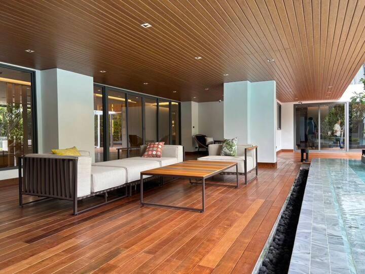 Tierra Residences