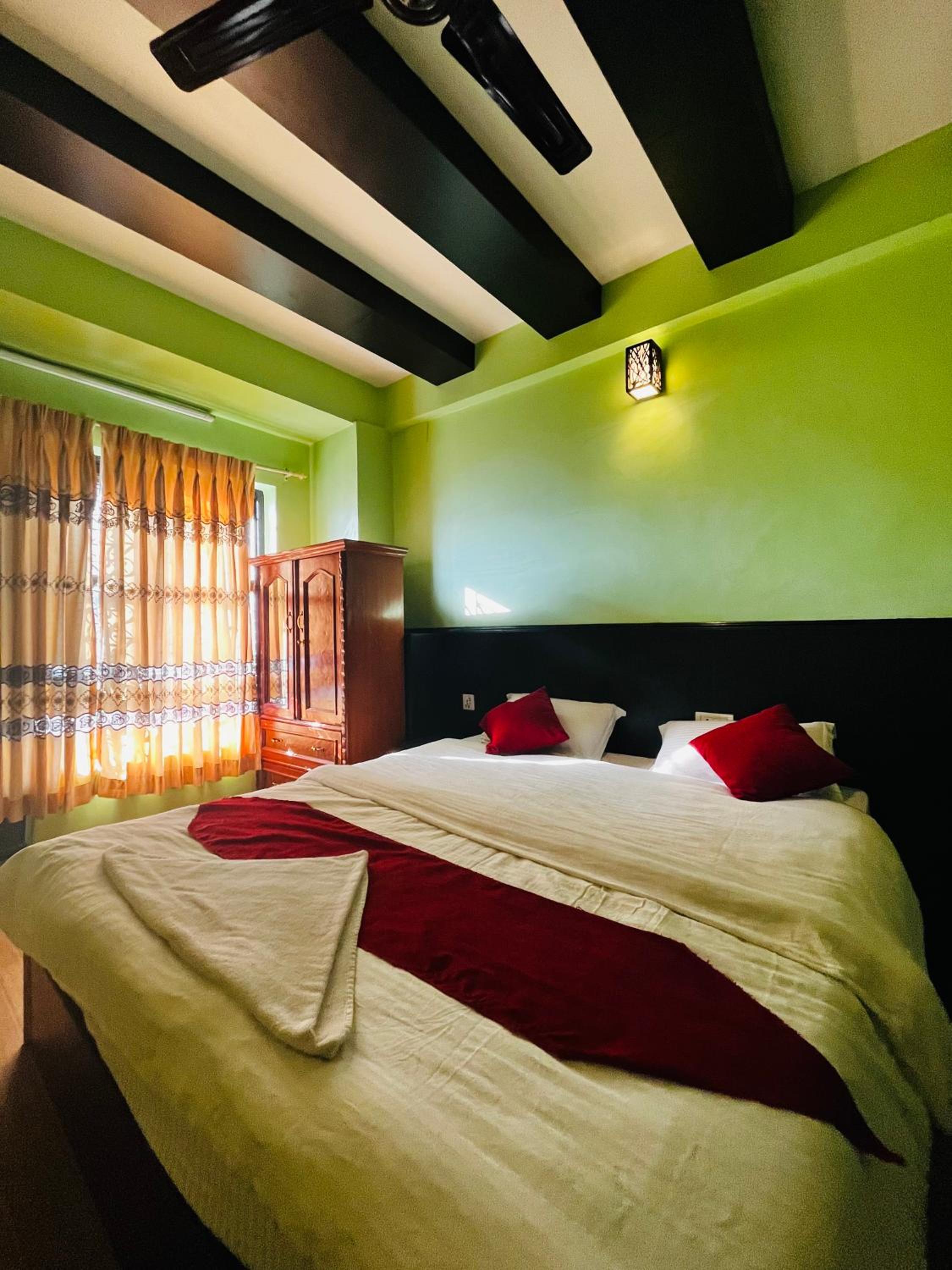 Blue sky Studio , private room , appartment view 3