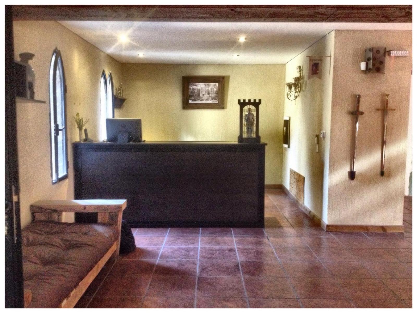 Del Caballero Hotel