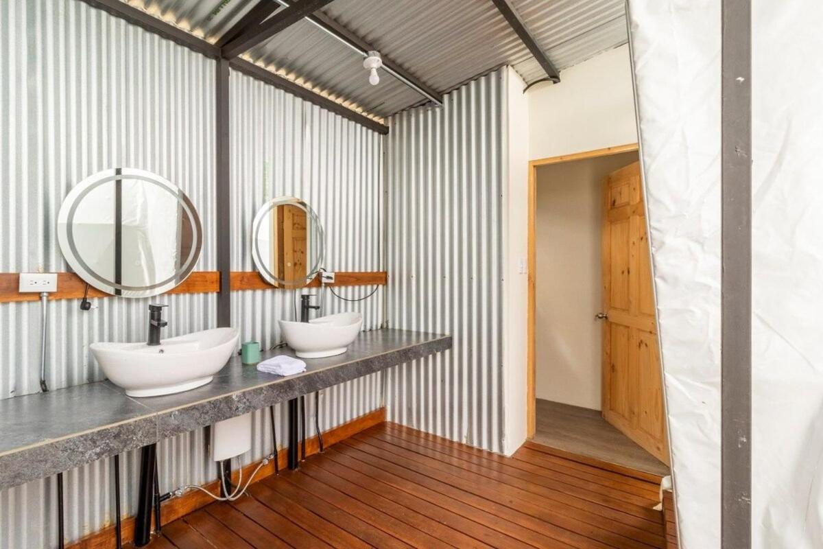 Glamping en Playa Potrero