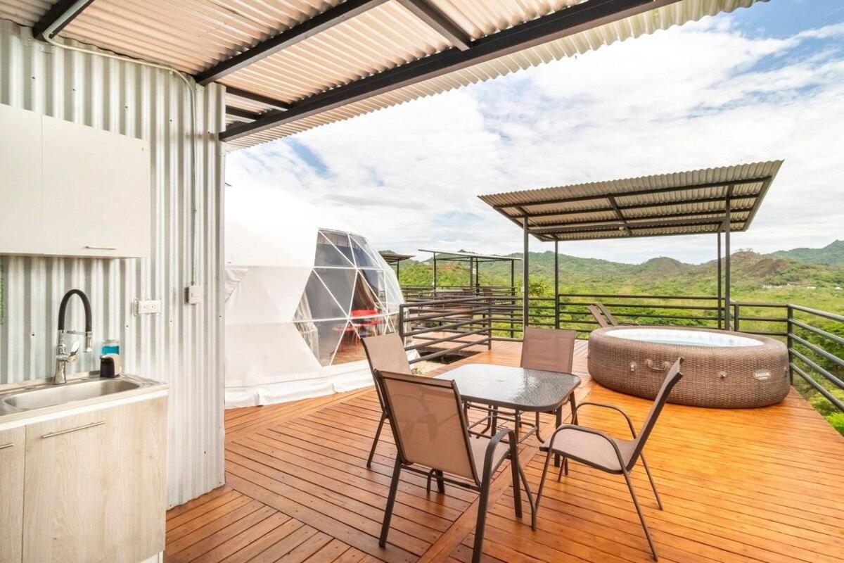 Glamping en Playa Potrero
