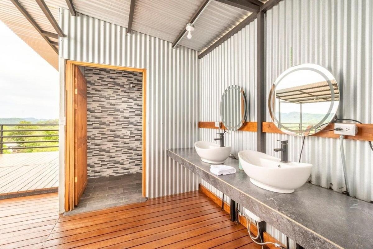 Glamping en Playa Potrero