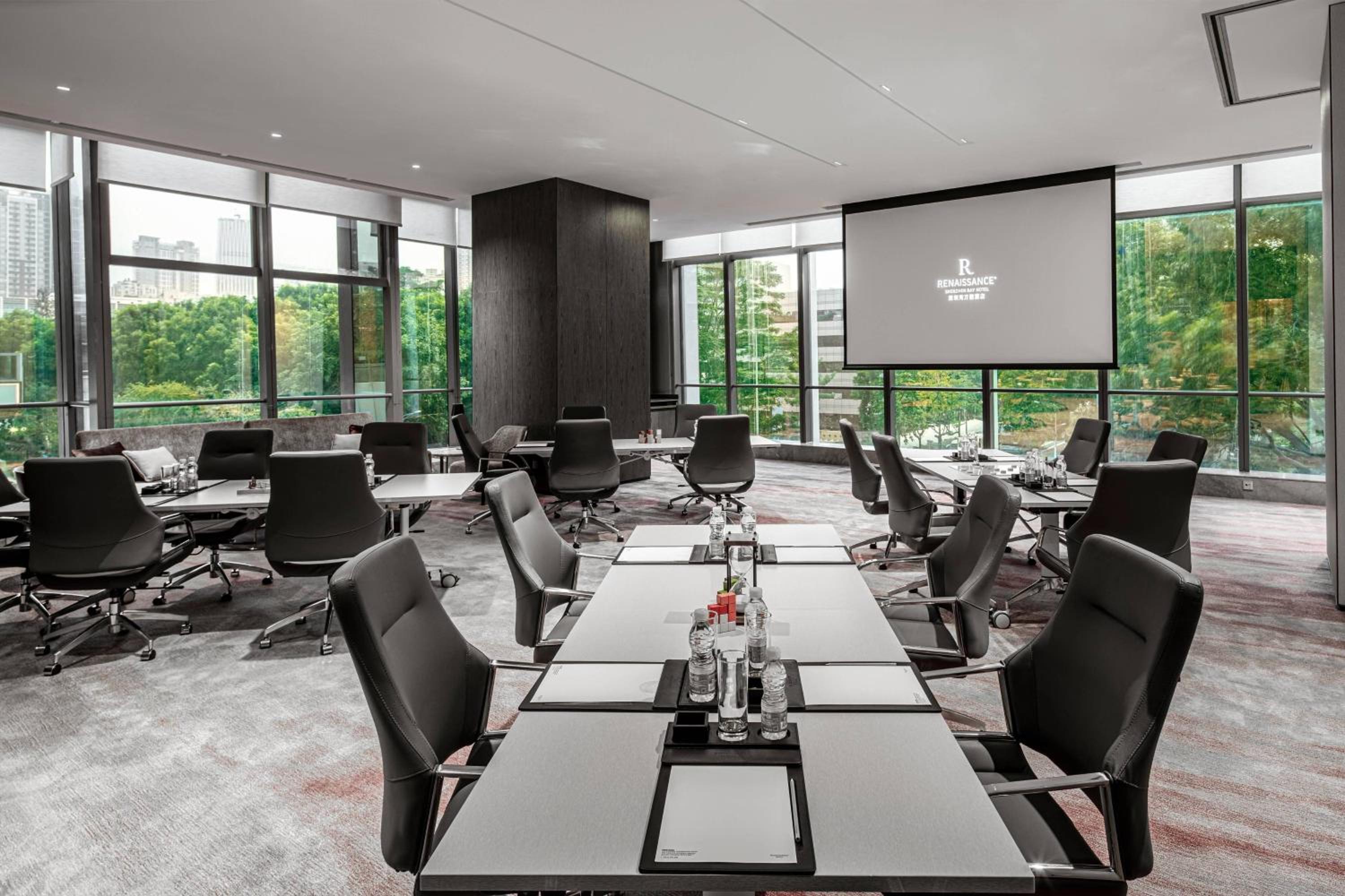 Renaissance Shenzhen Bay Hotel 56