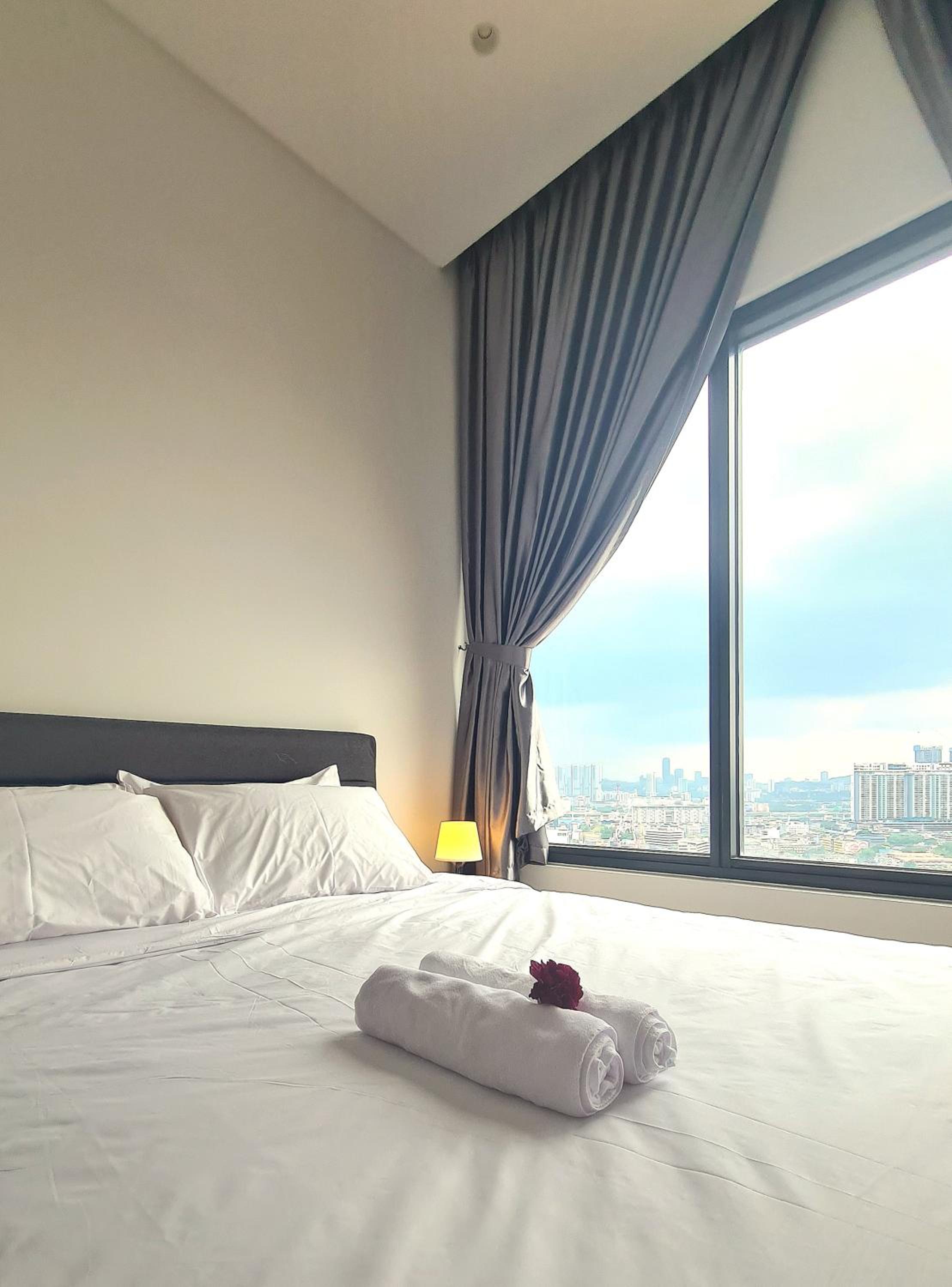 Infinity Pool Suite Bukit Bintang Lalaport BBCC Kuala Lumpur