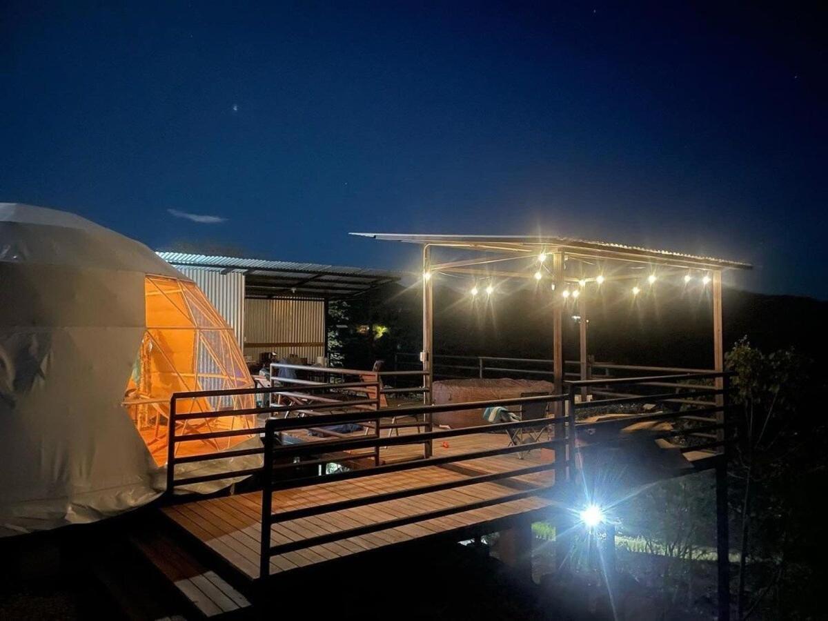 Glamping en Playa Potrero