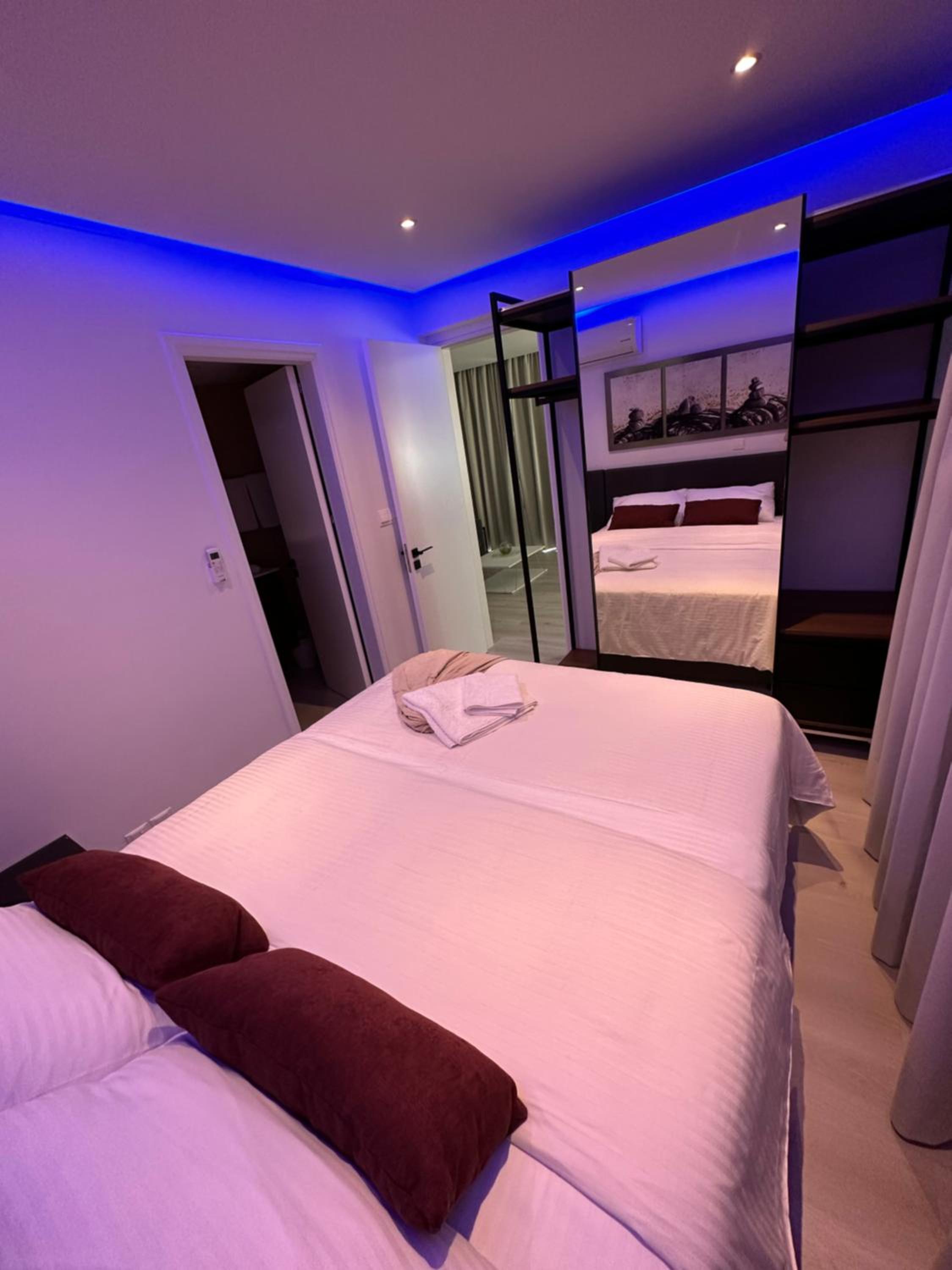 Felisia’s luxury apartment