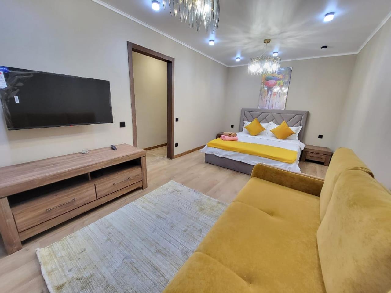 Apartments on Baytursynova 2 view 3
