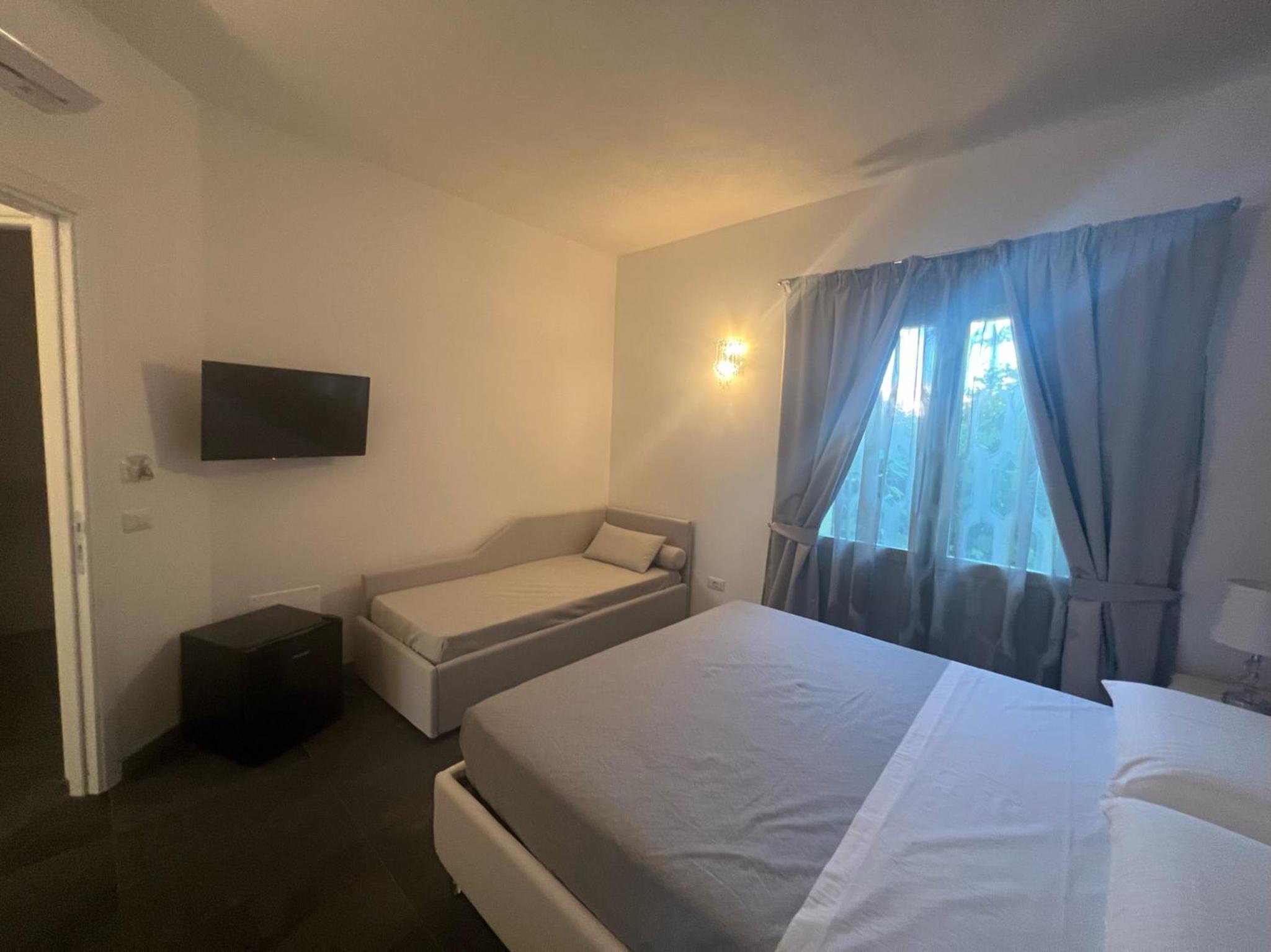 Acquamarina Luxury Rooms photo 3