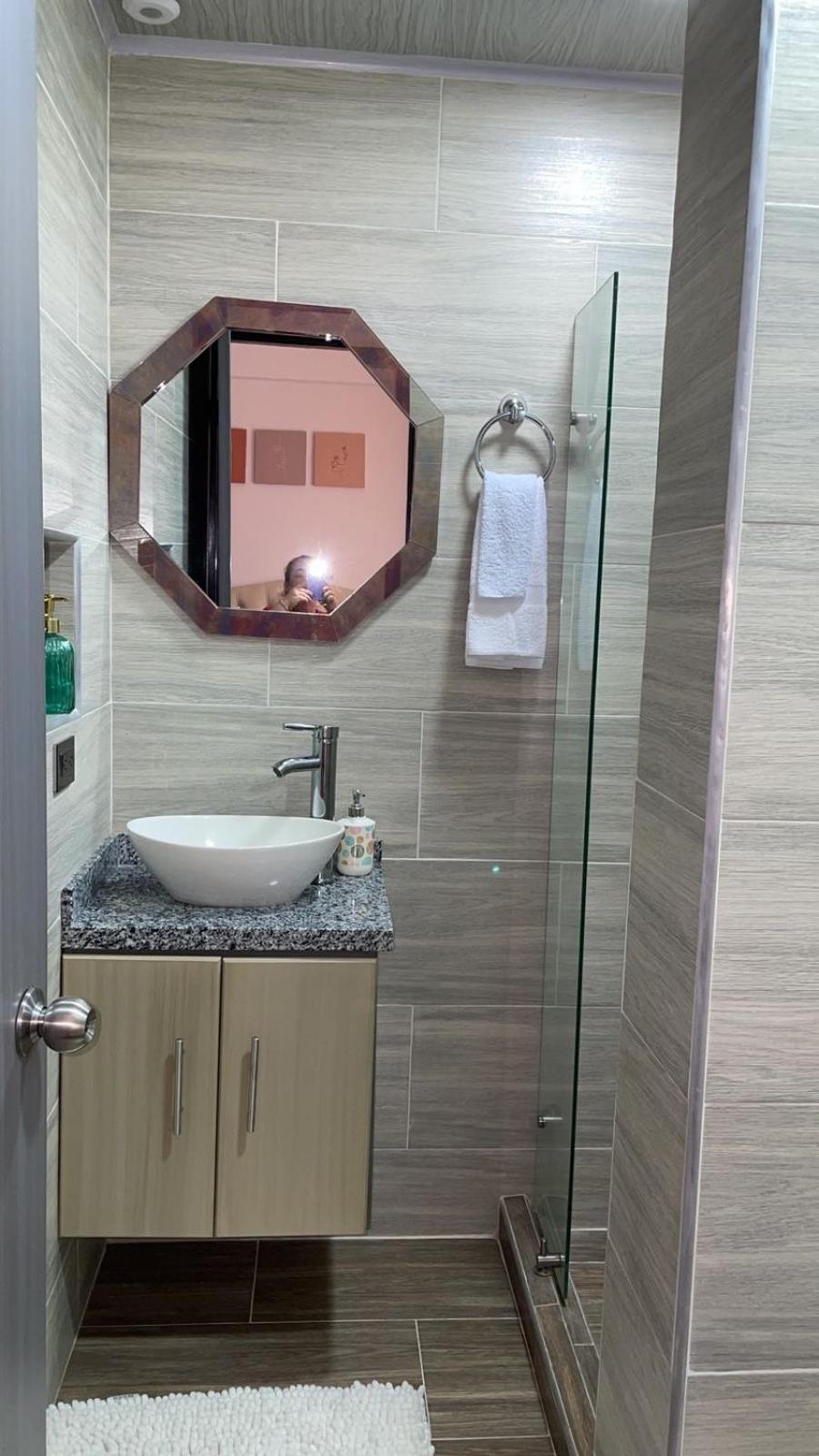 Moderno apto familiar piso 2