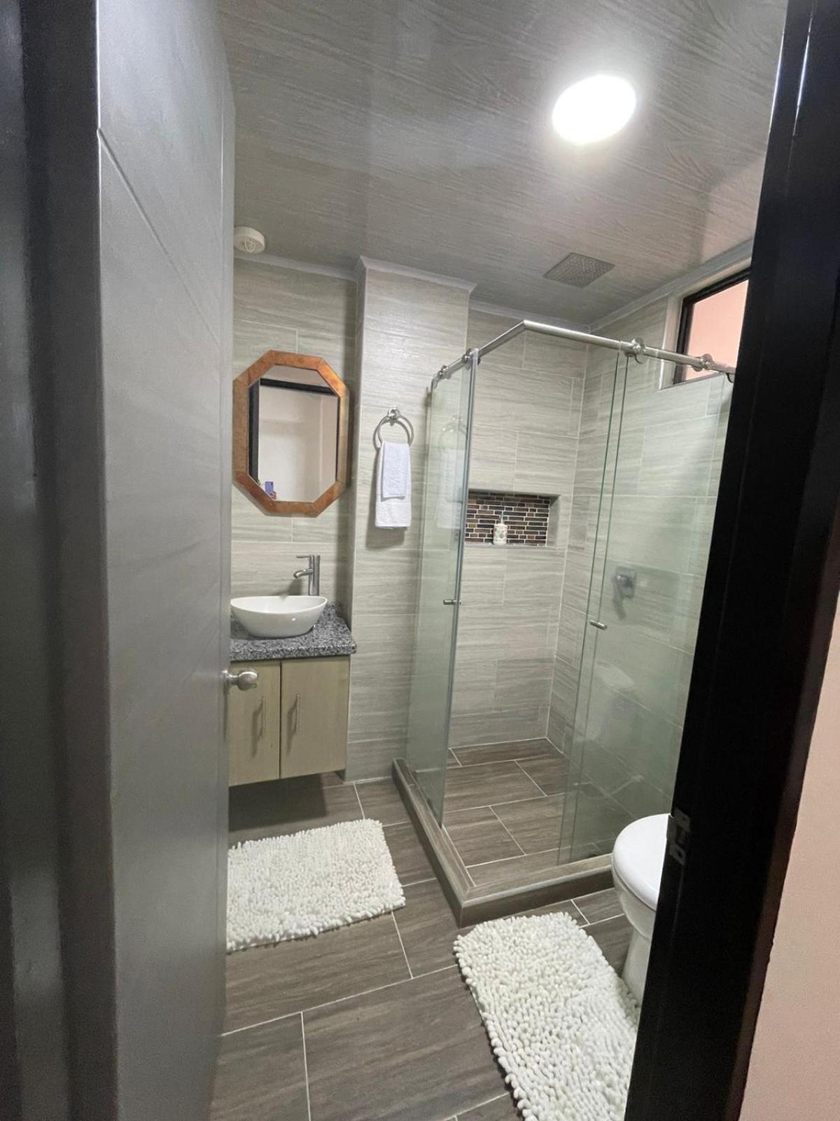Moderno apto familiar piso 2
