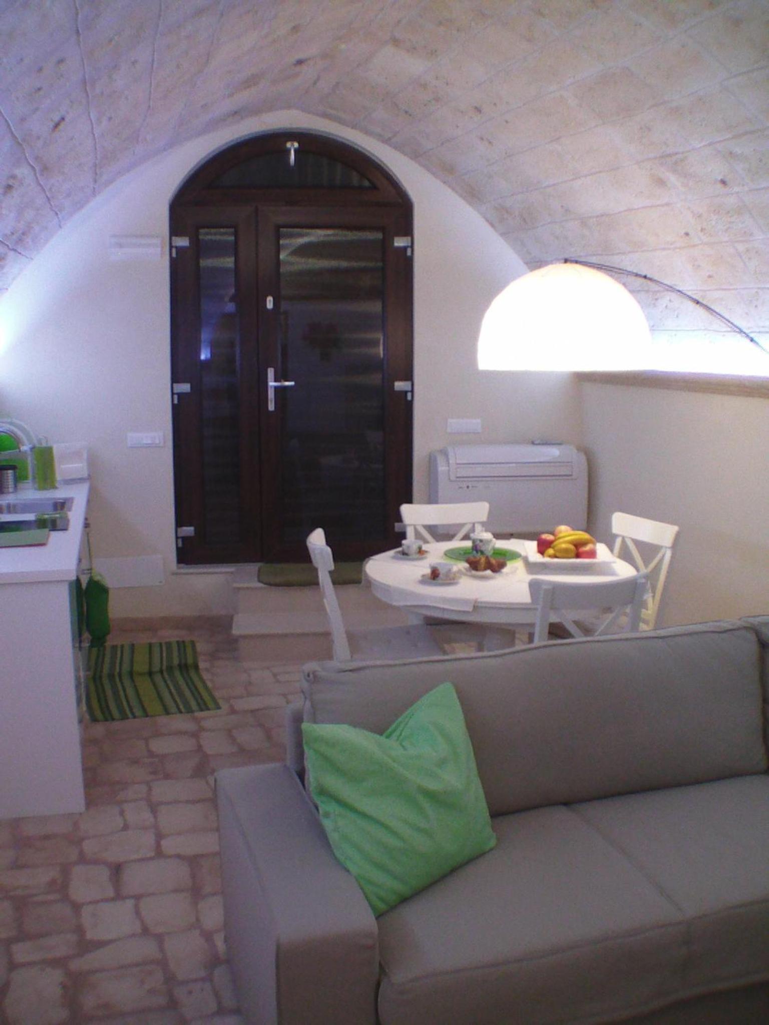 La Grotta en Mesagne — kitchen
