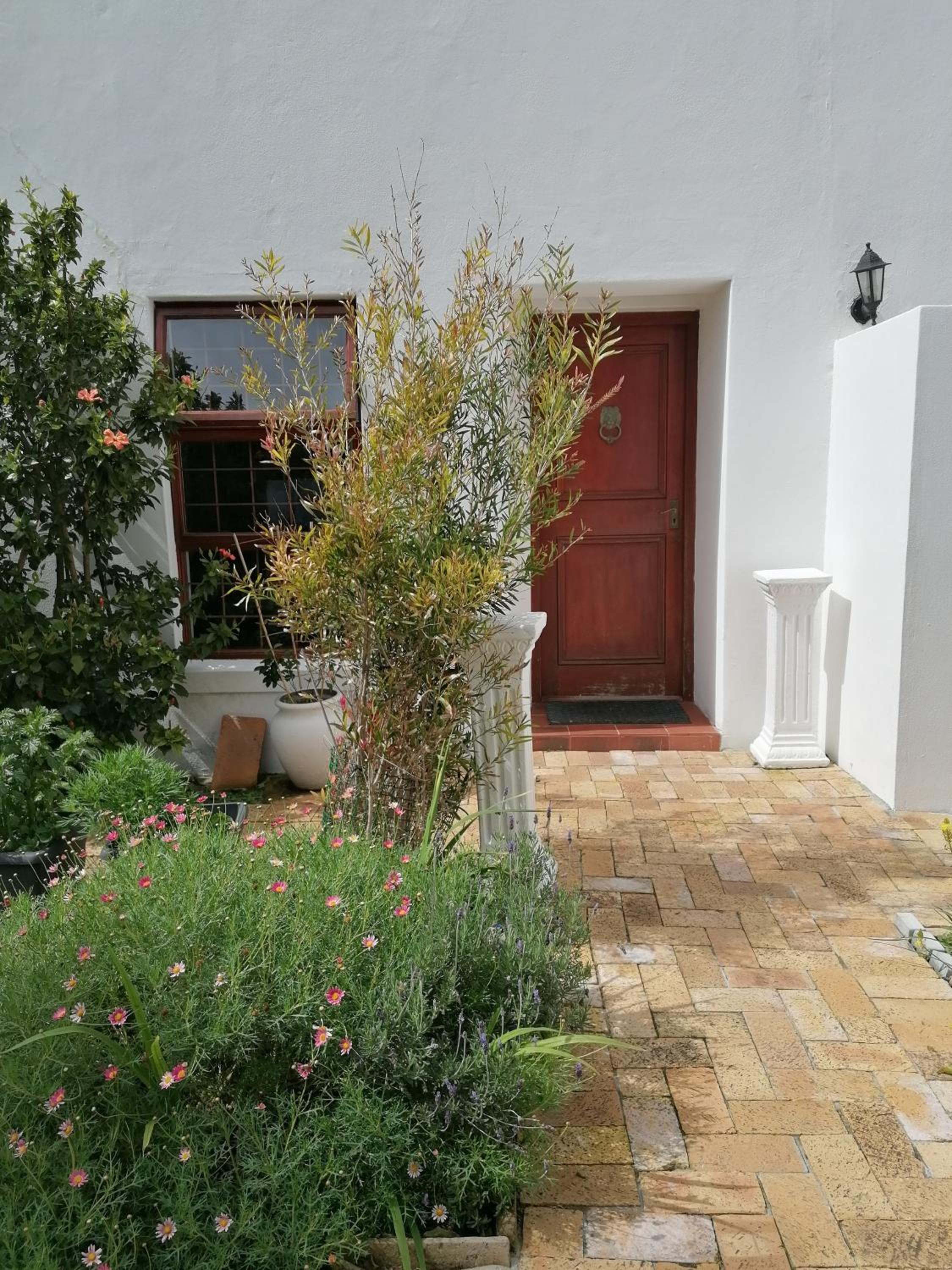 Pine-Tree Home view 5