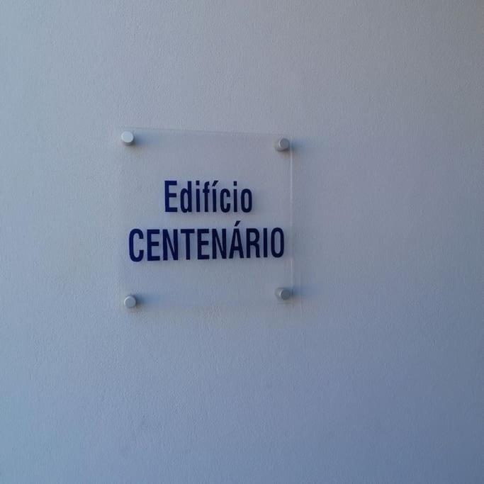 Apartamento minimalista Centenário