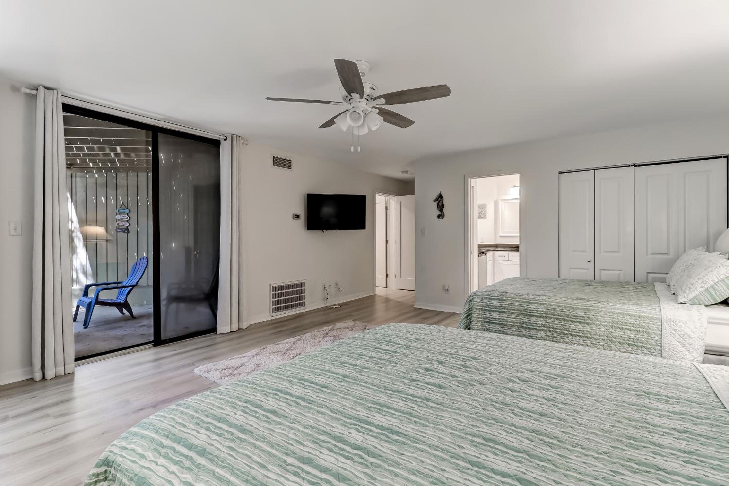 2356 Courtside Villas view 4