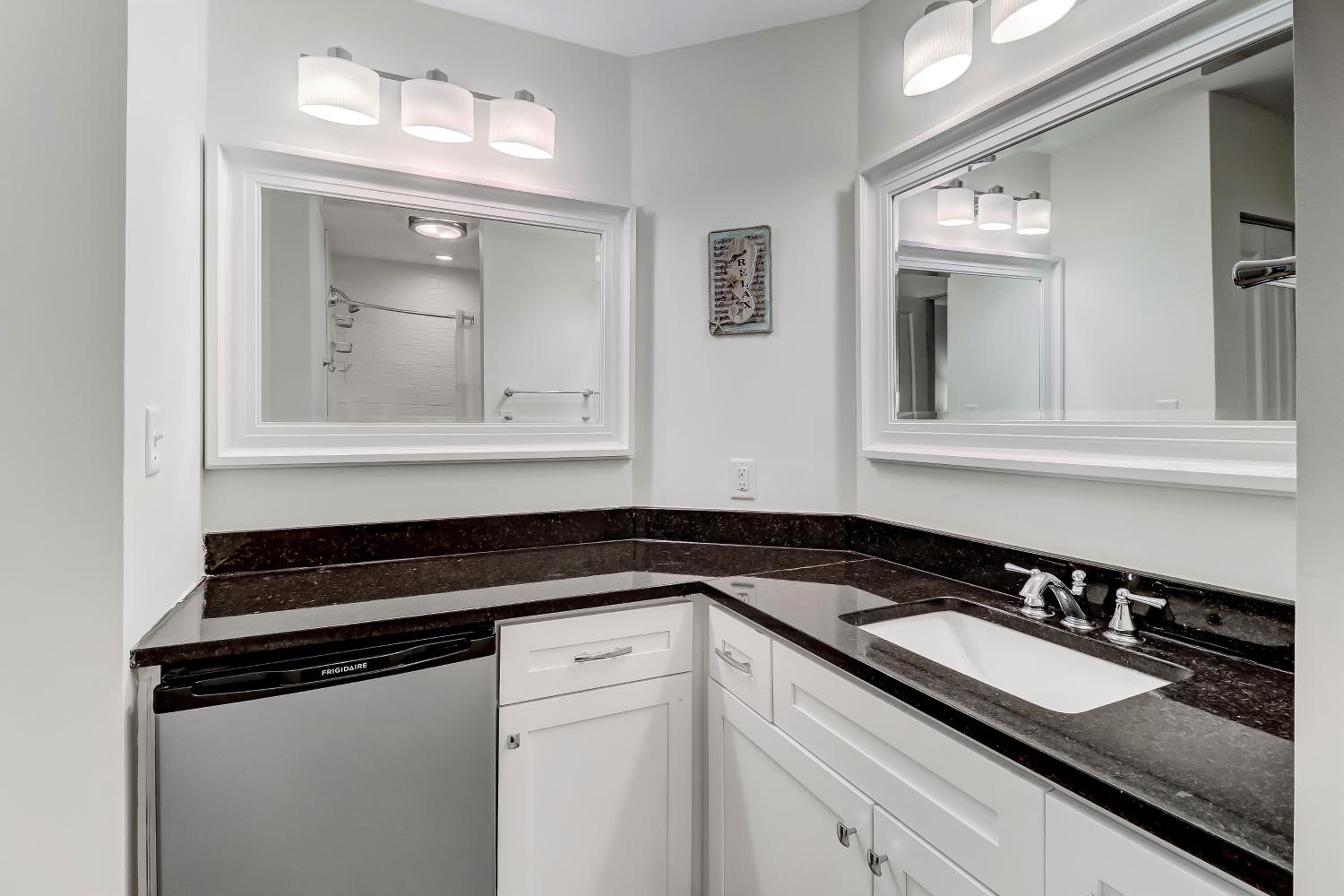 2356 Courtside Villas view 5