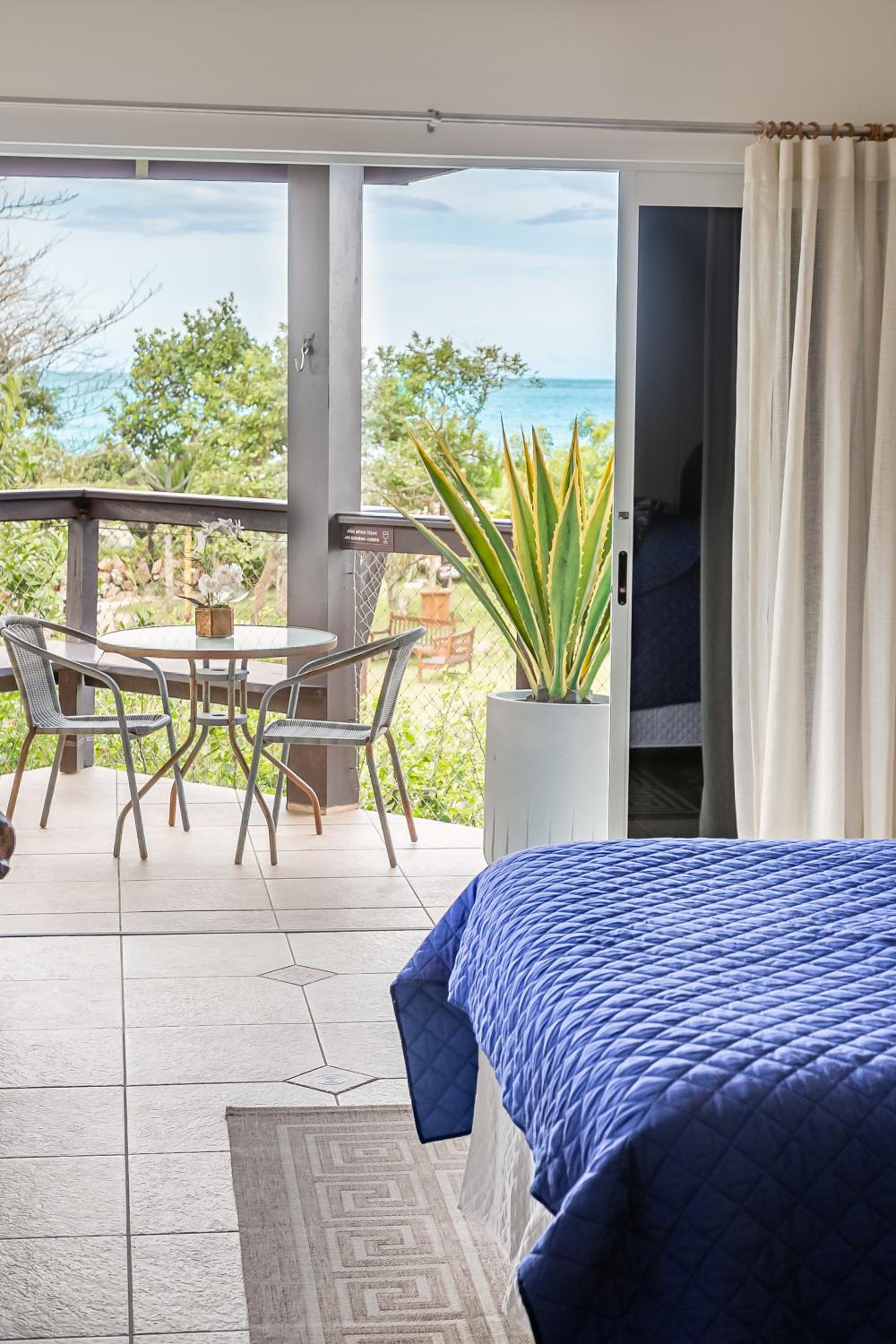 Penareia Floripa Beach Hotel