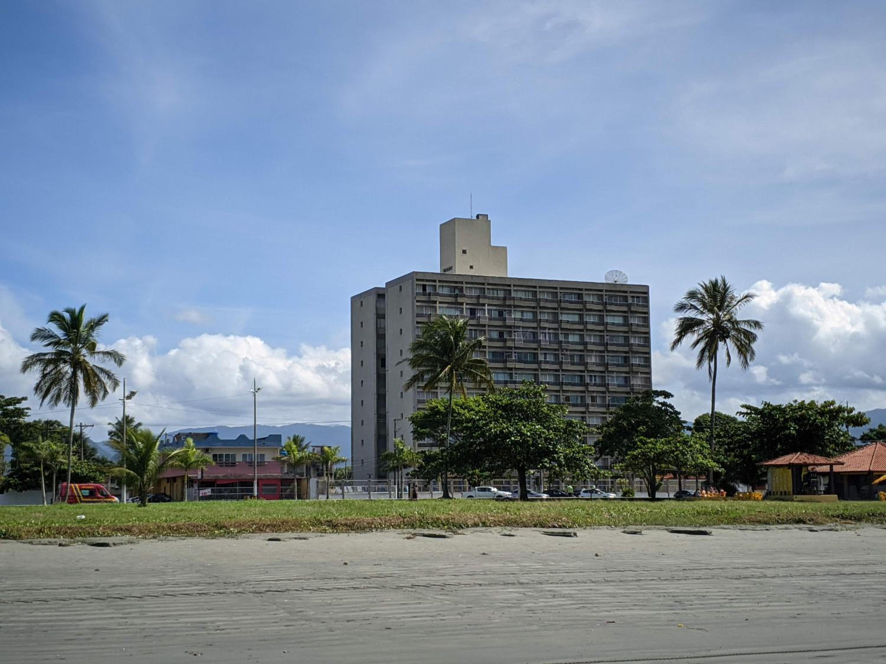 Apartamento à beira mar Caraguatatuba