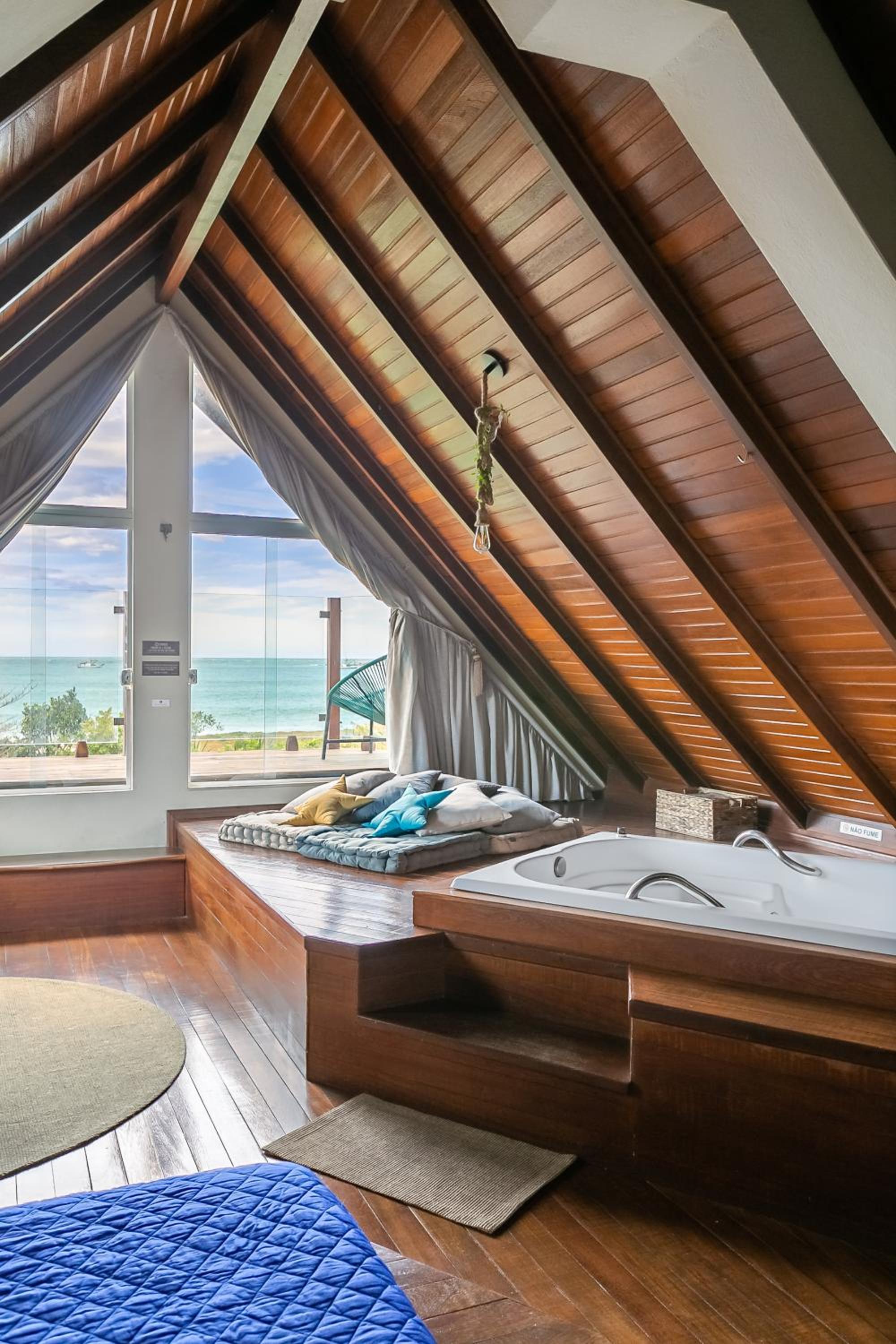 Penareia Floripa Beach Hotel