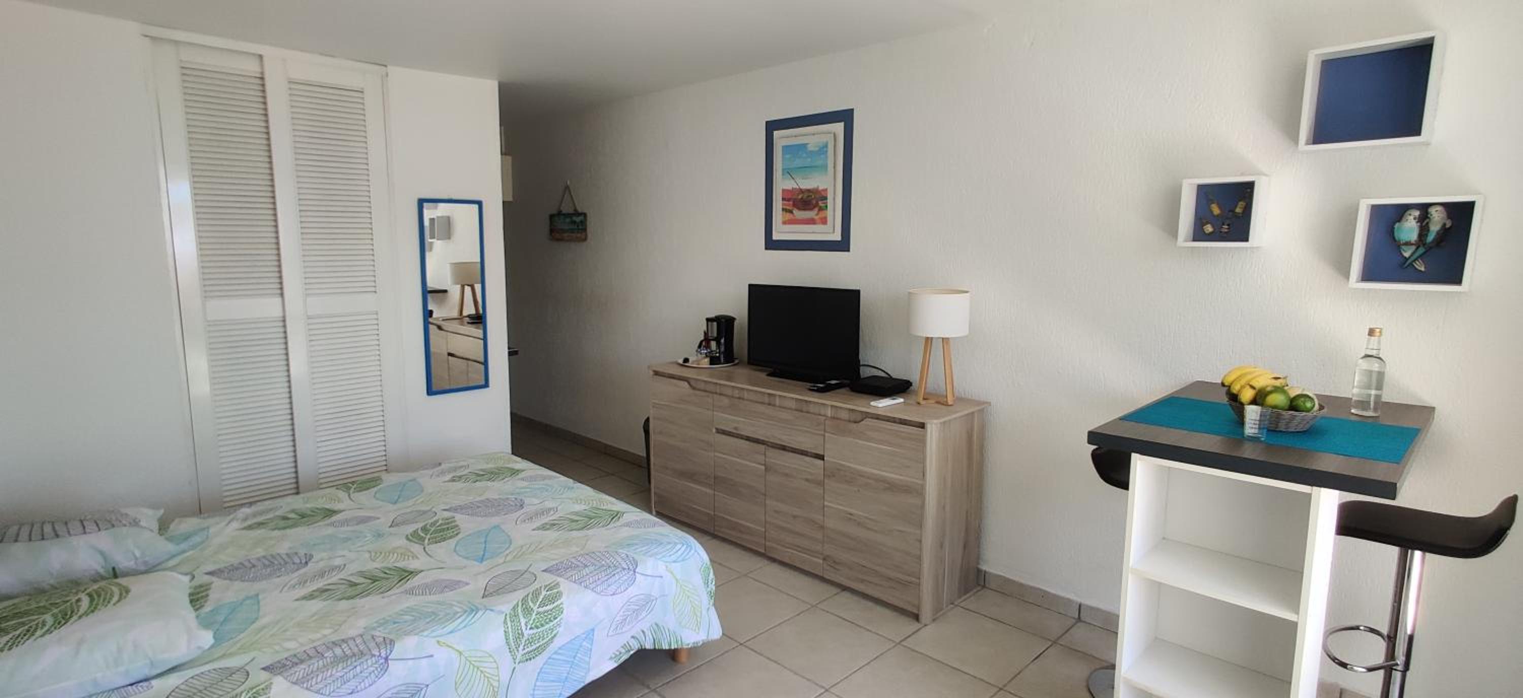 Parfum des îles - vue mer, plage à 30m et piscine en option view 2