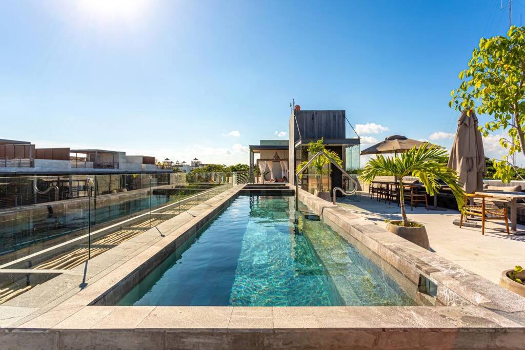 New Stylish 2-bedroom Gym, cenote and pools view 5