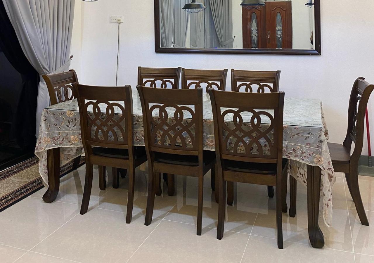 Homestay Durian Belanda
