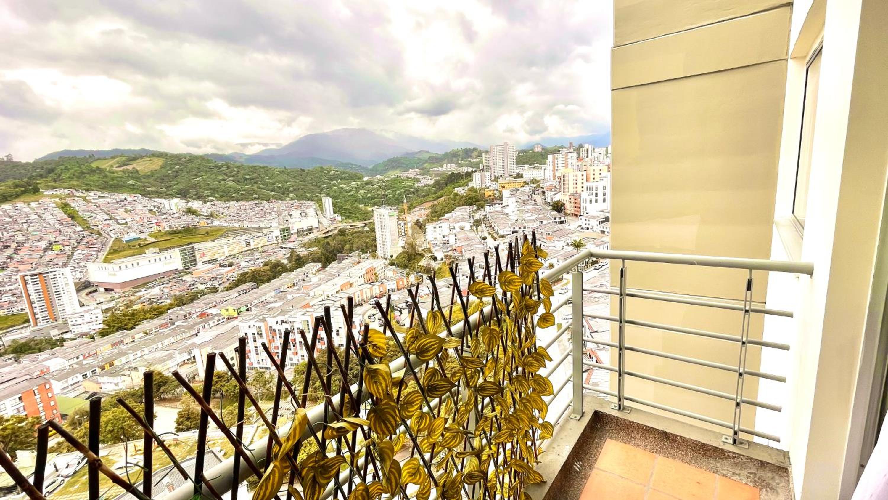 Av santander Apartaestudio premium