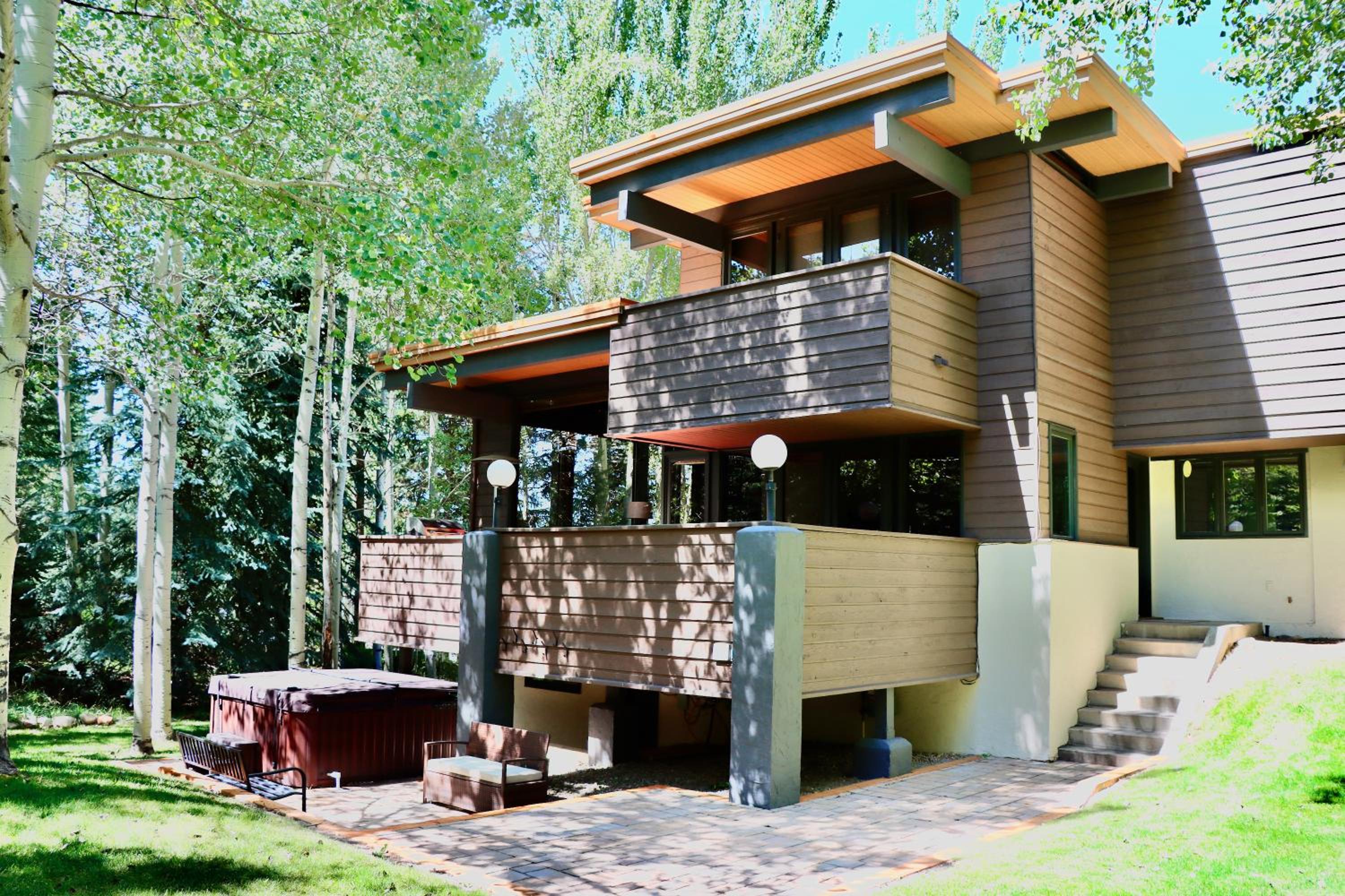 Aspen West End Sanctuary 4878 sf. view 2