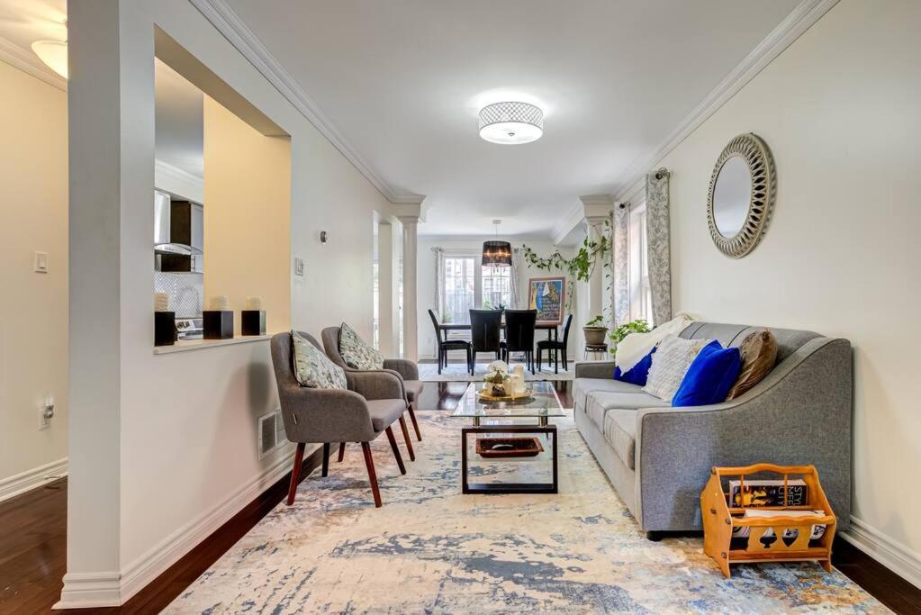 Luxury Home In Castlemore Brampton