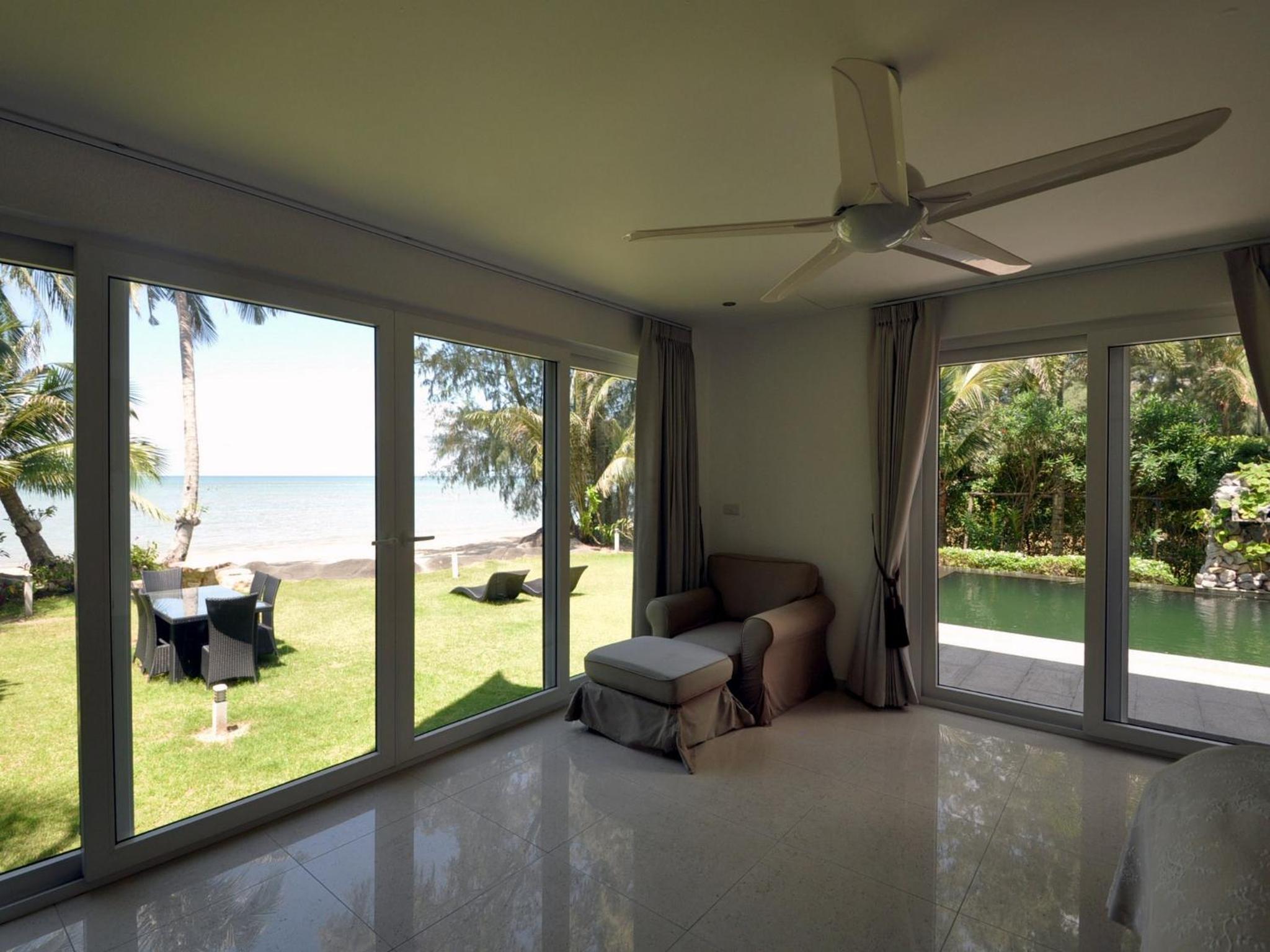 Dragon Sea View Villa
