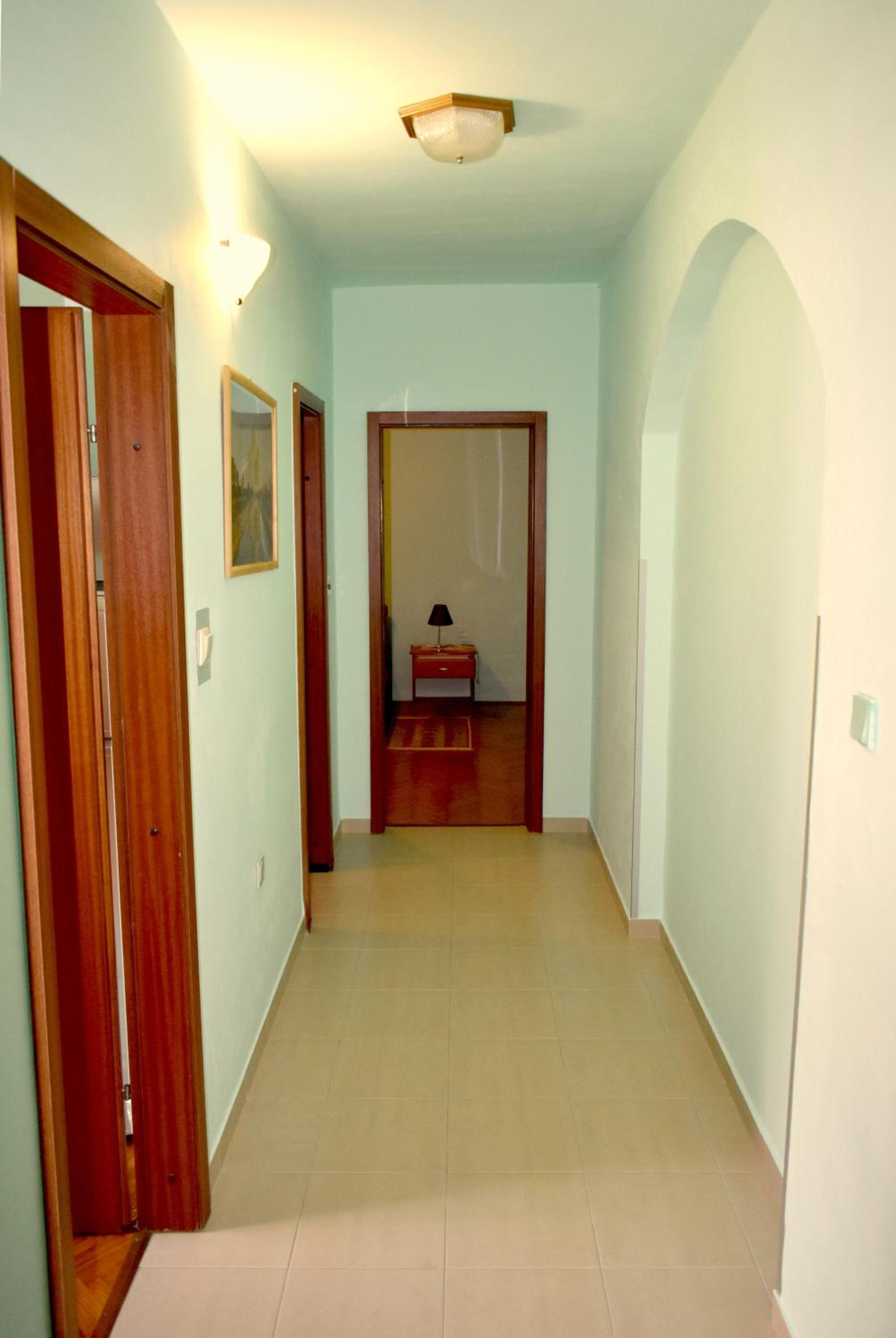 Photo 57