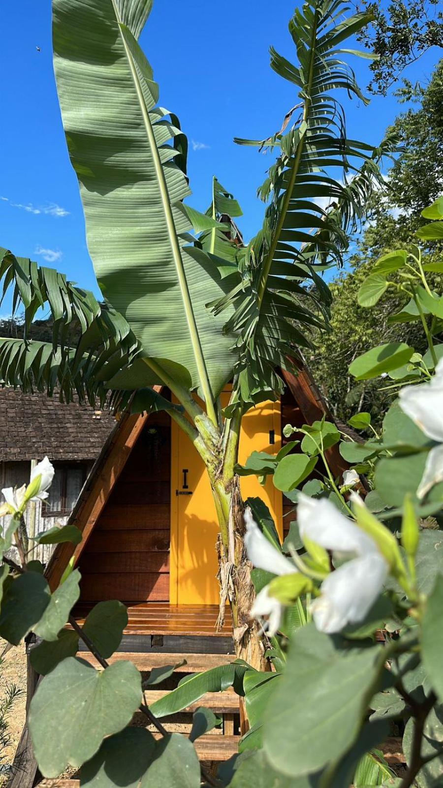 Glamping casal - mini chale mobiliado com colchão casal roupa de cama travesseiros - Rancho Perene estação rural