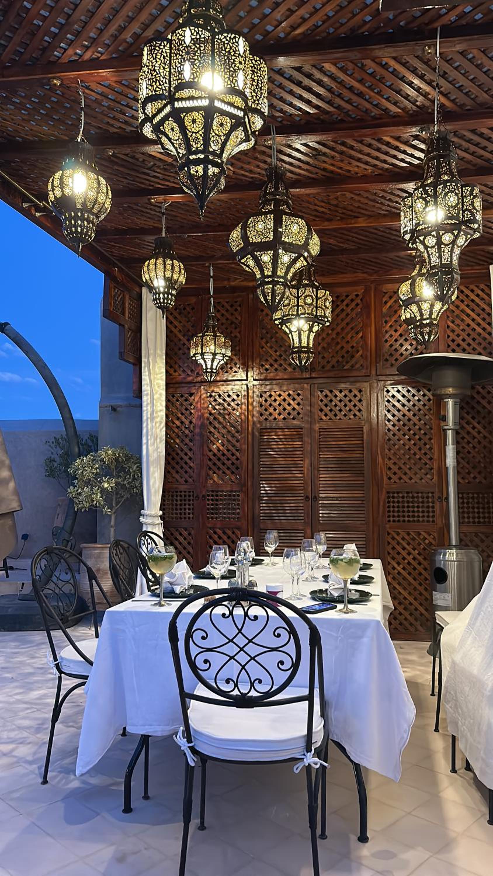 dining