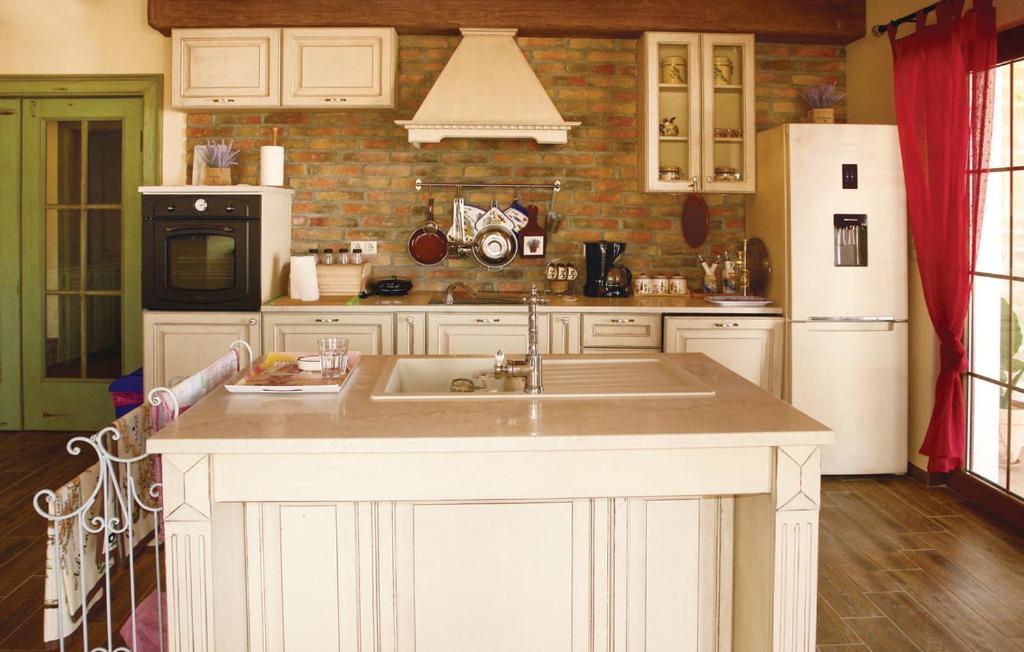 Photo 45