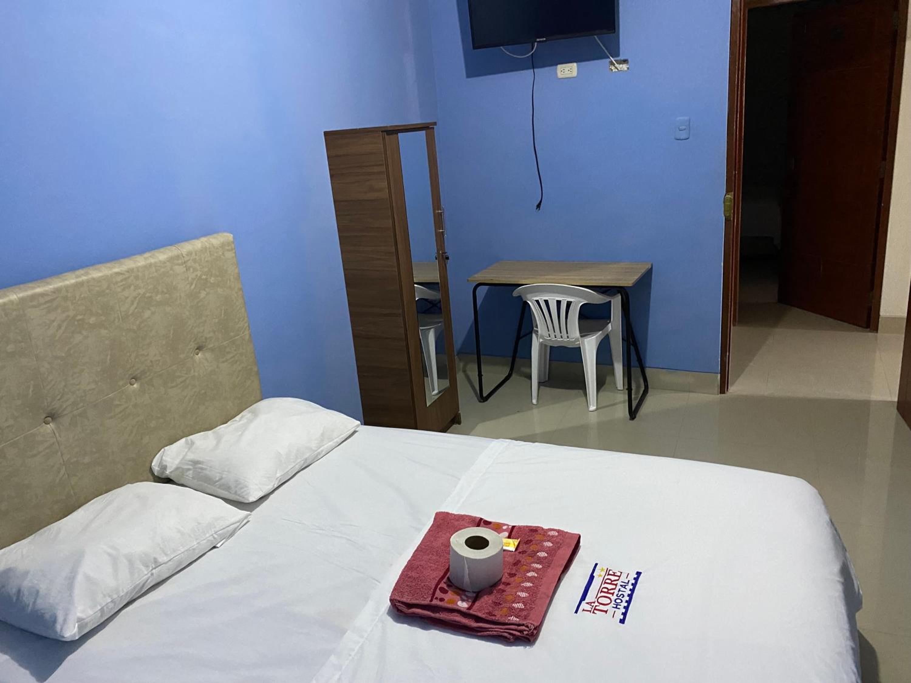 LATORRE HOSTAL