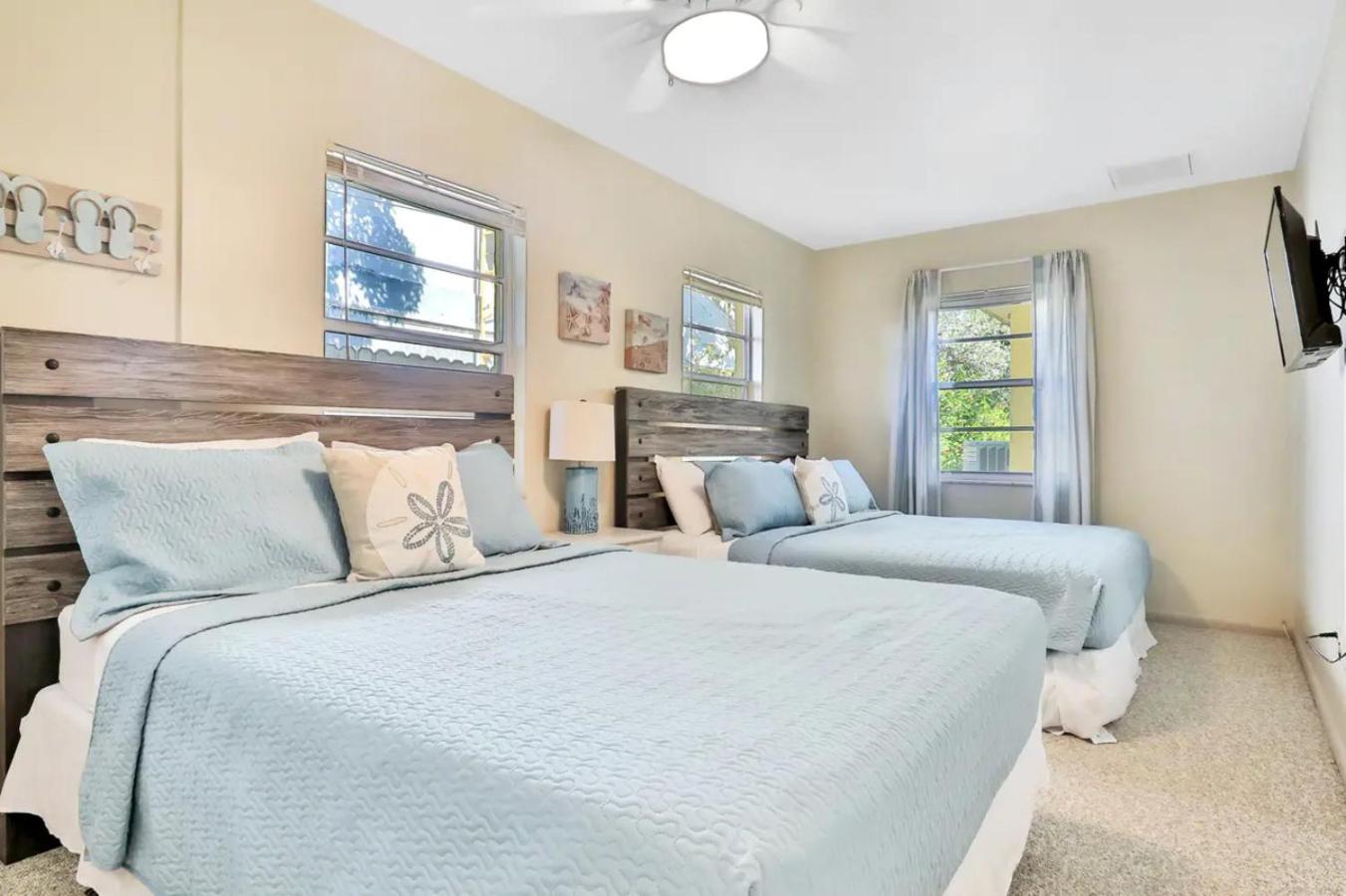 Tropical Pelican Beach Home view 5