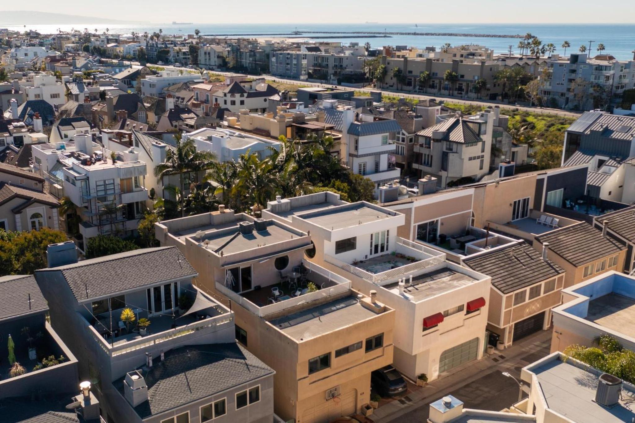 Private Room & Entrance in Marina Del Rey