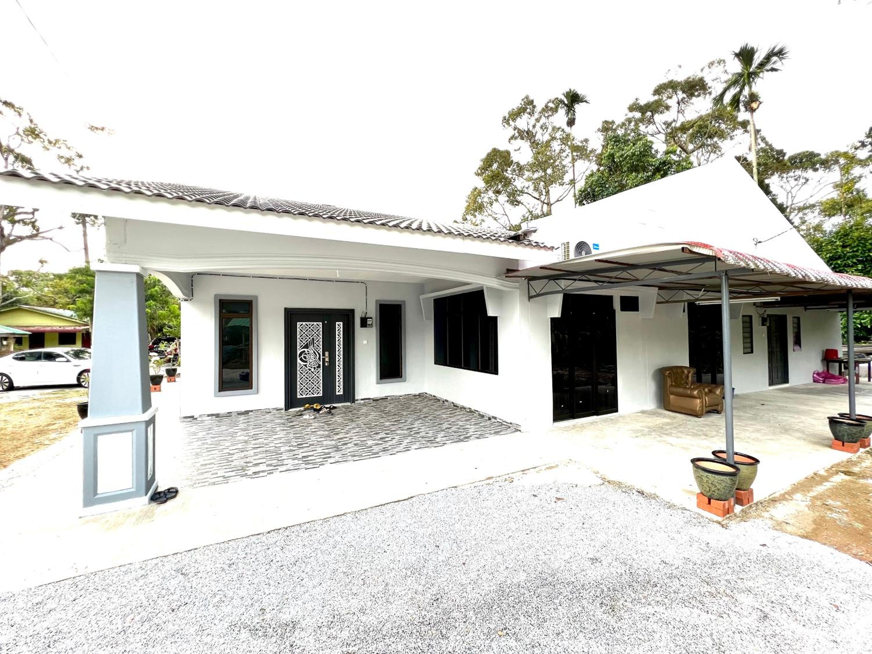 HOMESTAY WADIHANA