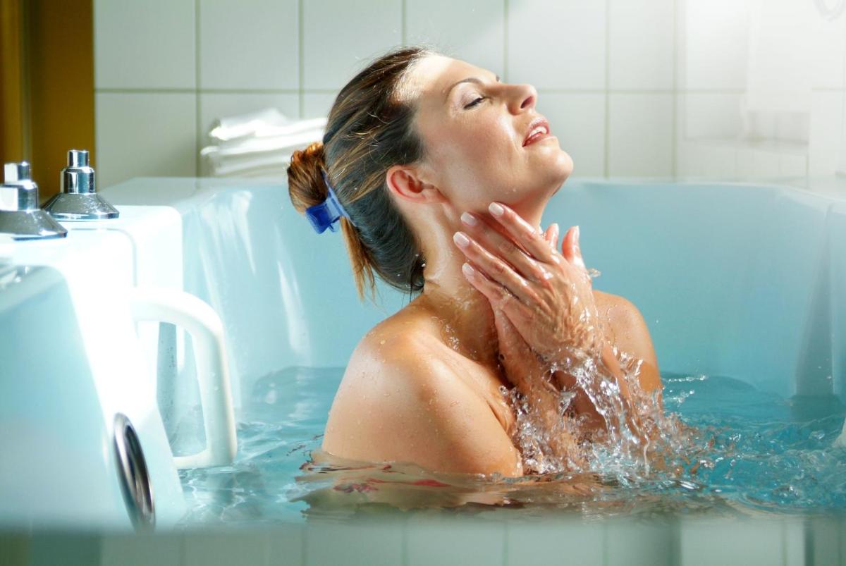 Jacuzzi