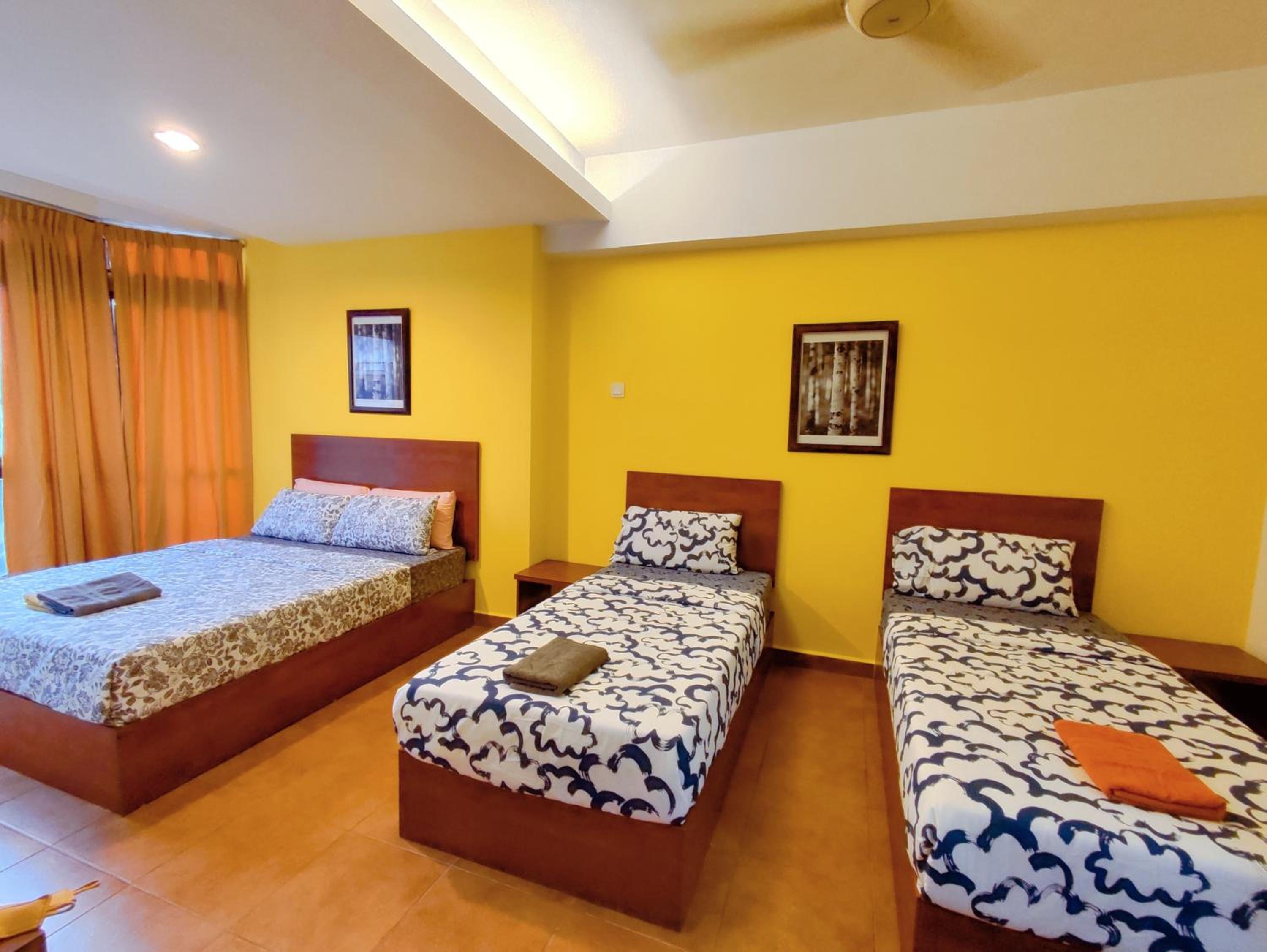 Fahrenheit Pavillion BY JS HomeStay
