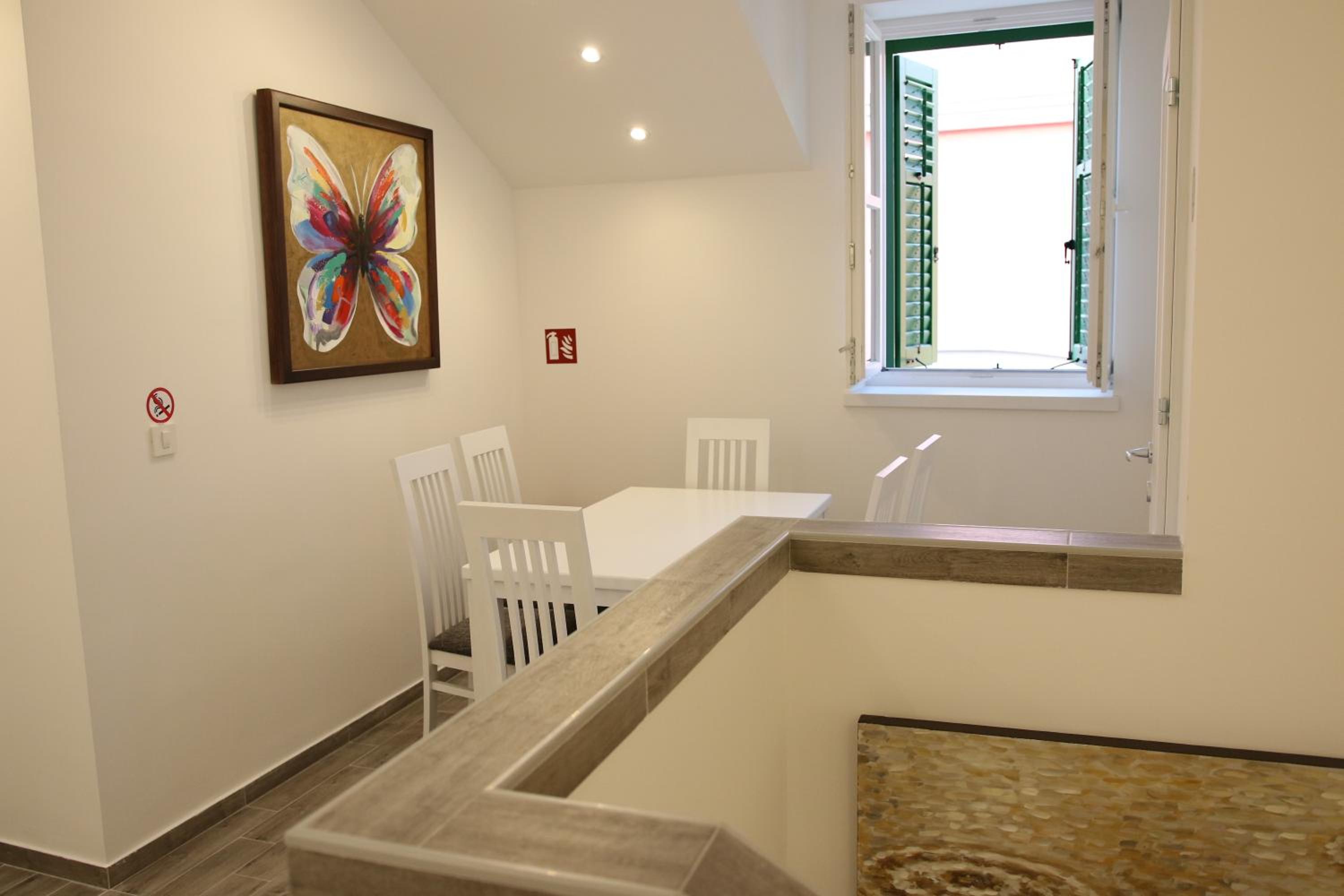 Centar Vodice Apartmani view 5
