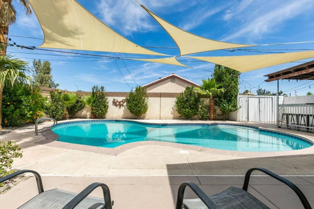 PHOENIX HOUSE GREAT FOR GROUPS!!! view 5