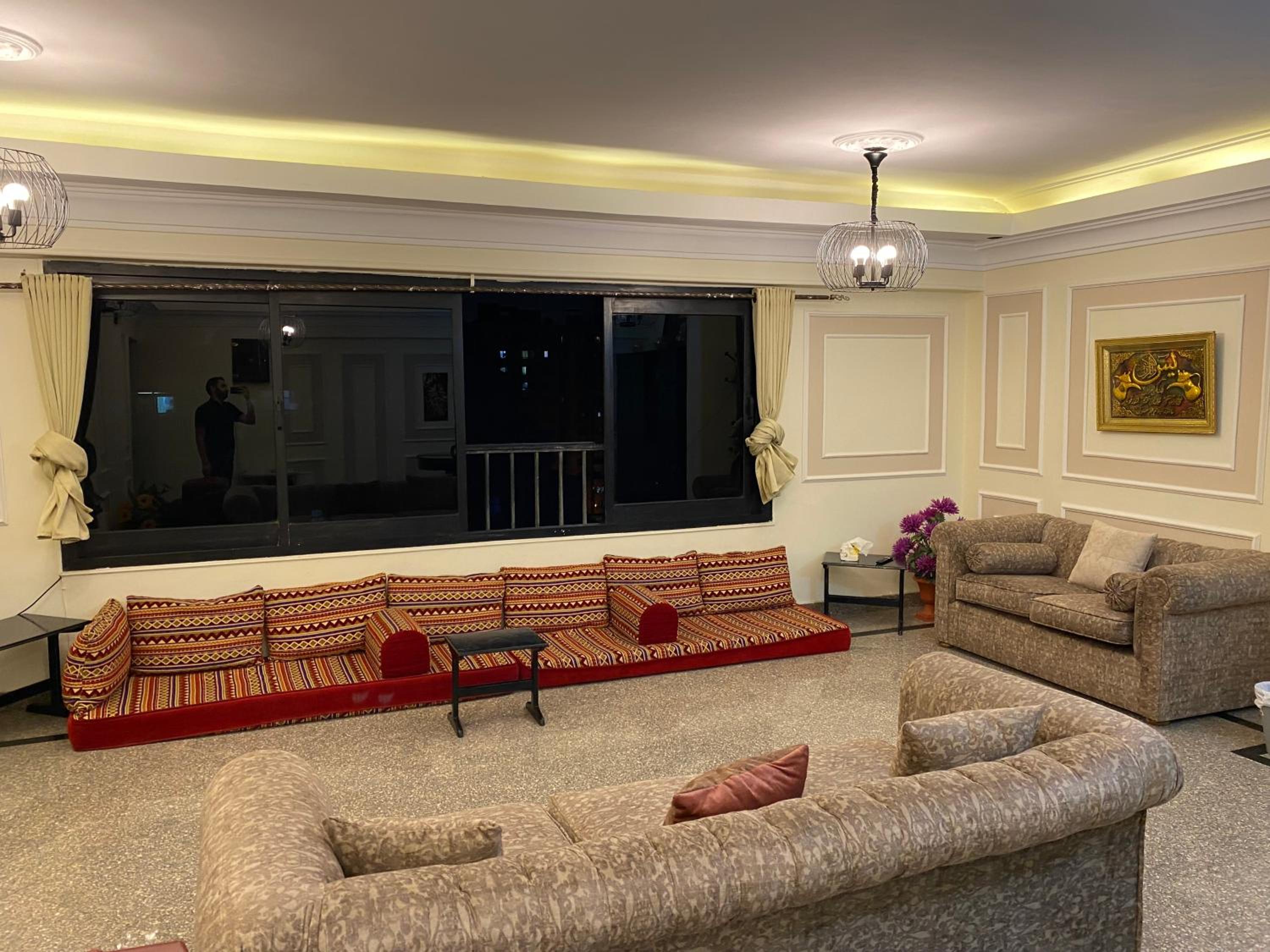 ‘SZAID HOME