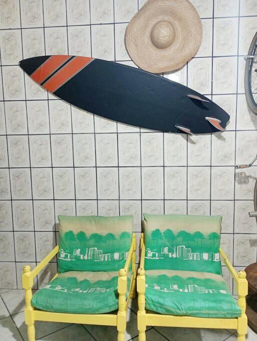 Casa espaçosa com piscina e garagem - Caraguatatuba