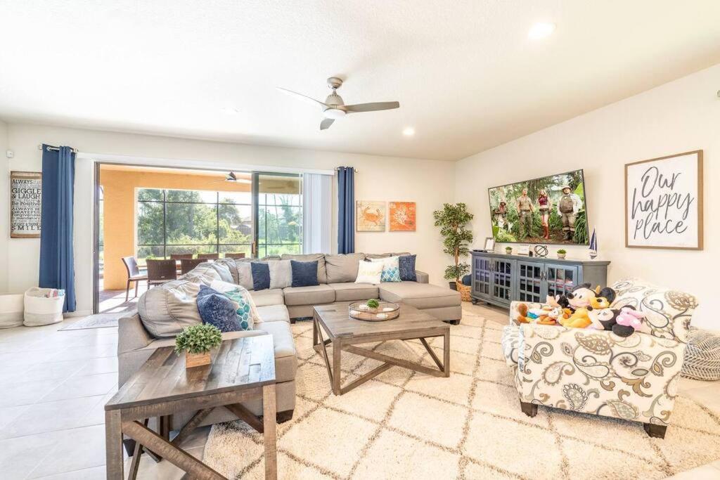 DreamCatcher House - Elite 7 Bed Luxury Escape